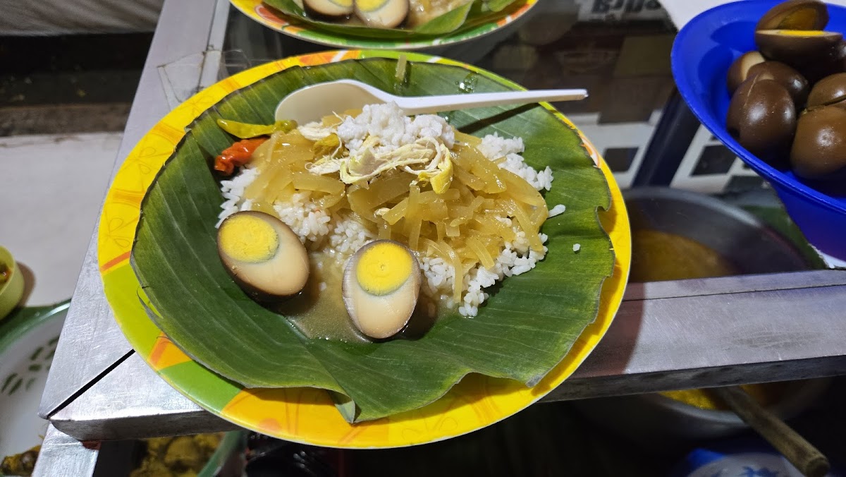 Nasi Liwet Bu Sarmi, Lojiwetan-3